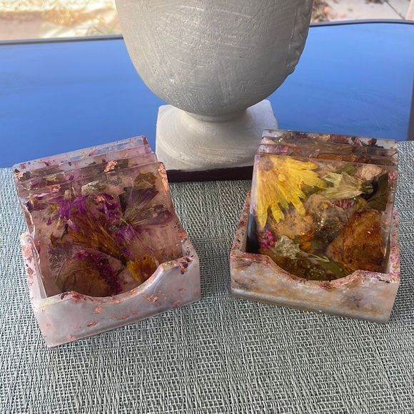 Handmade Pressed Flower Coaster Set and Holder Square Sunny - Picture 14 of 17